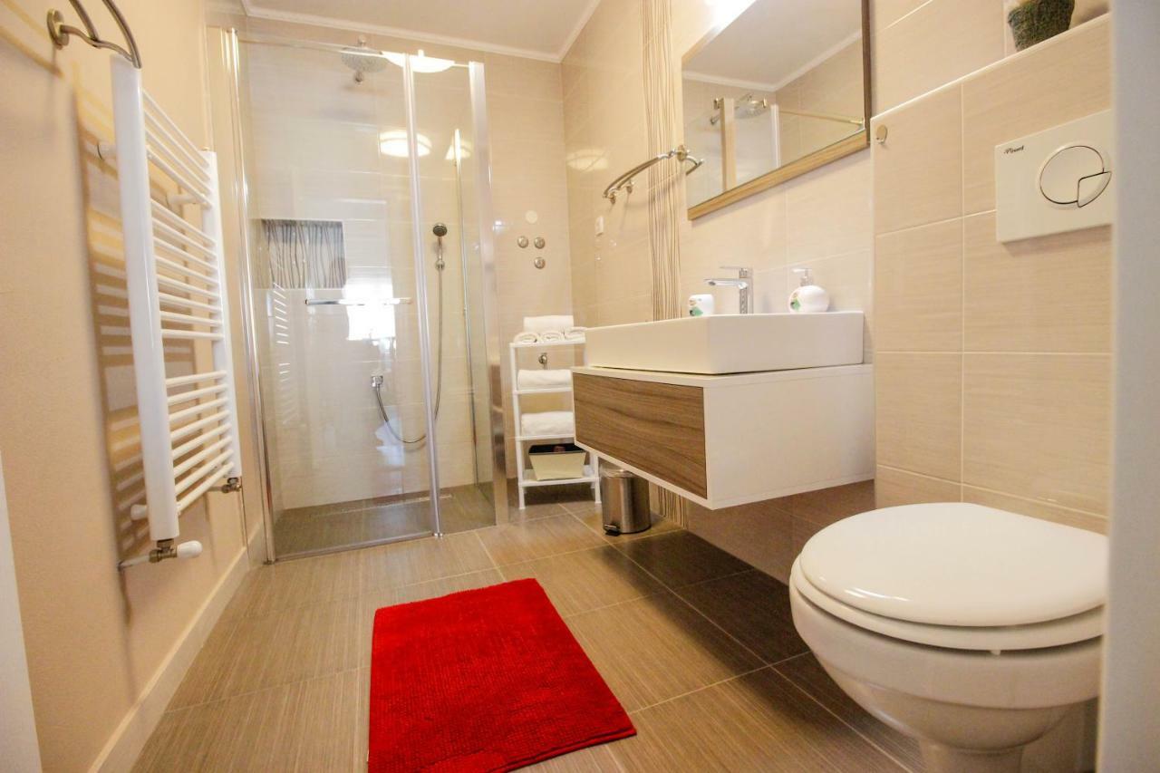 Studio Apartman Sky Rovinj Bagian luar foto